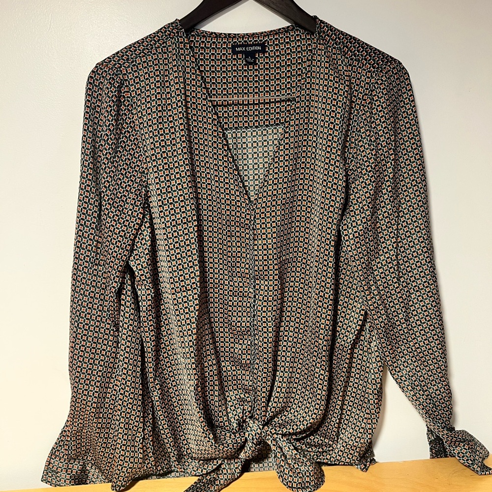 Max Edition Geometric Print Blouse in Green and Orange